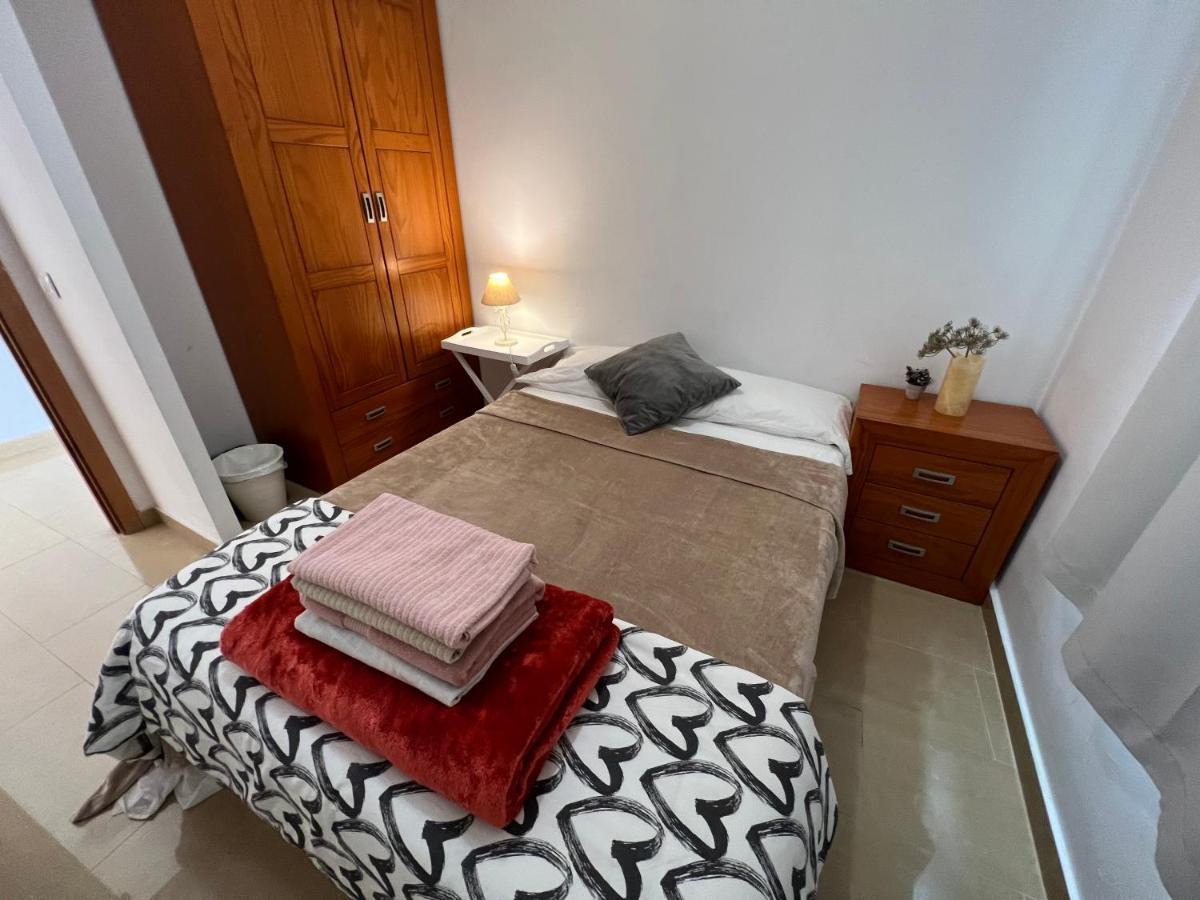 Apartamento de 1 habitación cerca al mar! Alcalá de Henares Exterior foto